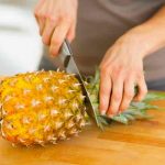 ¿El agua de piña sirve para adelgazar?