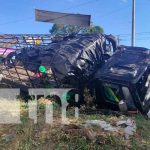 Prisa e imprudencia provoca accidente en Carretera a Masaya (Managua) Aparatoso accidente en Carretera a Masaya, Managua