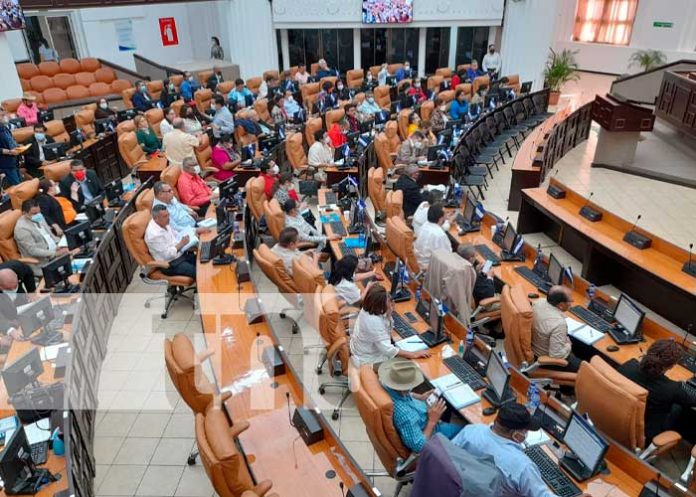 Sesión parlamentaria desde la Asamblea de Nicaragua
