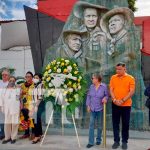Asamblea de Nicaragua honra el sacrificio y legado del General Sandino Ofrenda floral en honor a Sandino por parte de la Asamblea Nacional