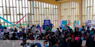 Feria de becas universitarias en Carazo