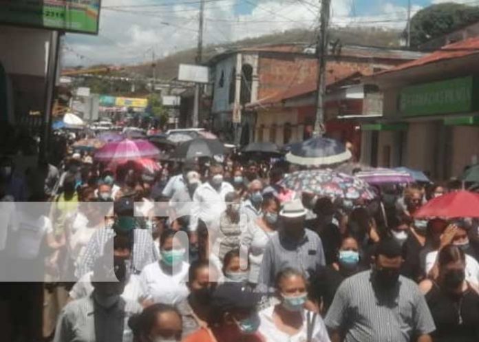 Último adiós a maestros de Boaco que fallecieron en un accidente