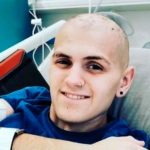 ¡Se ganó el cielo! Joven con cáncer dona sus ahorros a un niño enfermo ¡Se ganó el cielo! Joven con cáncer dona sus ahorros a un niño enfermo