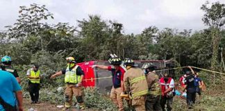 Choque entre autobús turístico y camión de volteo en Cancún deja 8 muertos