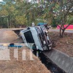Vivos de milagro tras volcarse camioneta en Acoyapa, Chontales Accidente de tránsito en Acoyapa, Chontales
