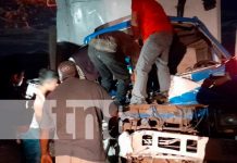 Prensado en chatarra: Fatídico accidente cobra una vida en Matagalpa Escena del mortal choque en Sébaco, Matagalpa