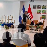 CIAT apoyará a Nicaragua en el Plan de Lucha contra la Pobreza Representantes del CIAT en encuentro con el INTA Nicaragua