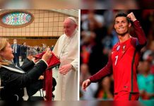 Mamá de CR7 le regaló al papa la camiseta de Portugal Mamá de CR7 le regaló al papa la camiseta de Portugal