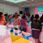 Fortalecen conocimientos odontológicos para especialistas en Nicaragua Especialistas de odontología capacitándose en Nicaragua