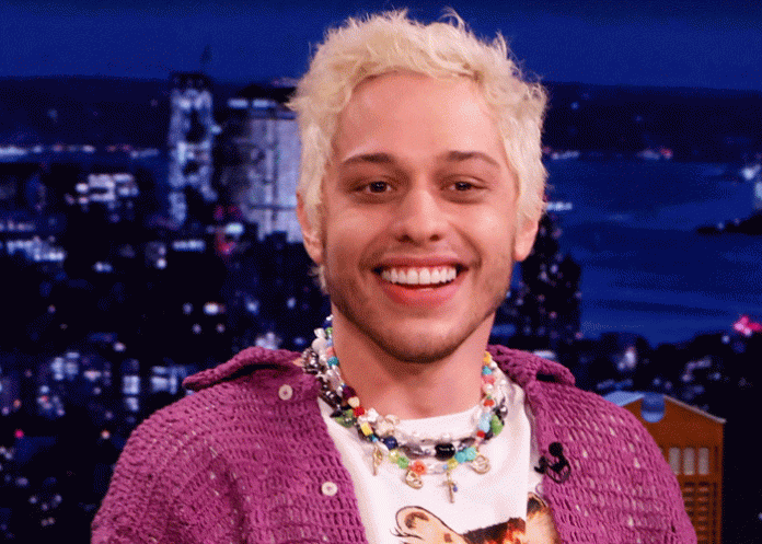 ¡Por fin! Pete Davidson confirma su relación con Kim Kardashian