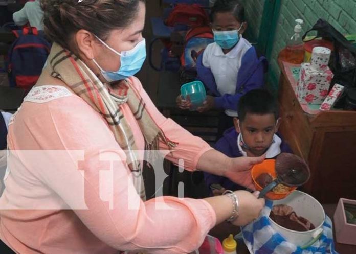 Merienda escolar para la niñez en Estelí