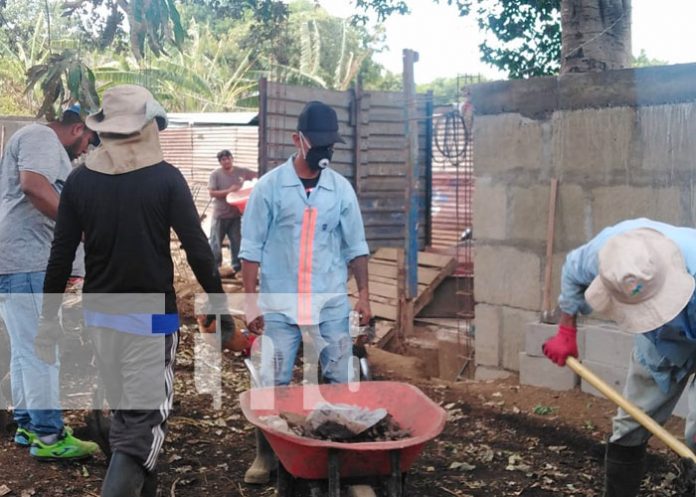 Apoyo a ancianita por parte del Gobierno