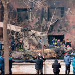 Al menos tres muertos en Irán tras estrellarse avión contra una escuela Al menos tres muertos tras estrellarse avión contra una escuela en Irán