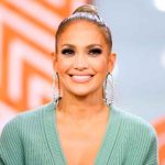 ¡Blasfemia contra la iglesia! JLo genera polémica con su última canción