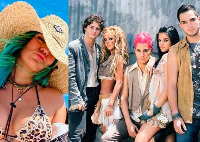 Karol G rinde homenaje a RBD al cantar sus canciones