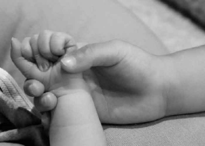 La reacción de la familia Kardashian al nacimiento del hijo de Kylie