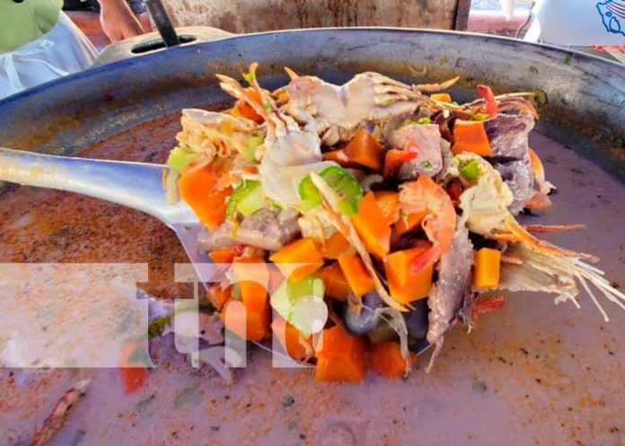 Más de 20 emprendedores están presentes en la Feria del Mar en Managua