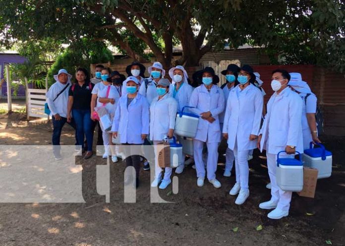 Jornada de vacunación en barrios de Mateare