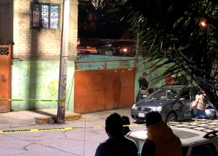 Masacran a cuatro personas con más de 50 disparos en México