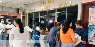 Pago del salario de febrero a trabajadores de salud en Nicaragua