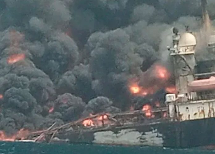 Otro desastre petrolero: 10 desaparecidos tras explosión en Nigeria