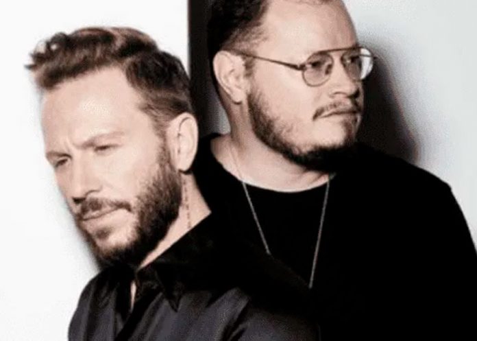 ¡Que romántico! Sin Bandera lanza 