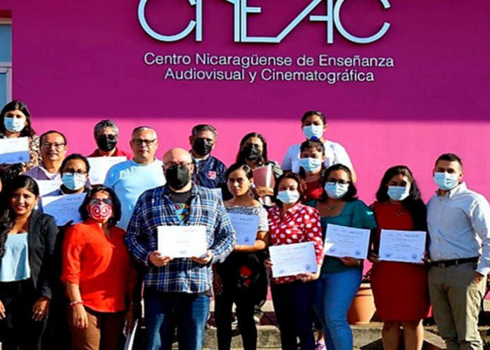 nota3 Clausuramos taller