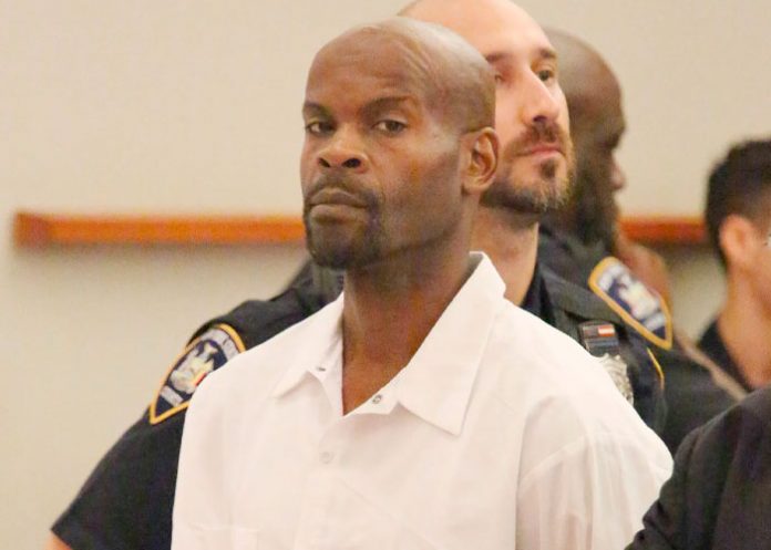 nueva3 Desmembró a su abuelo con cáncer por robarle el premio de la lotería