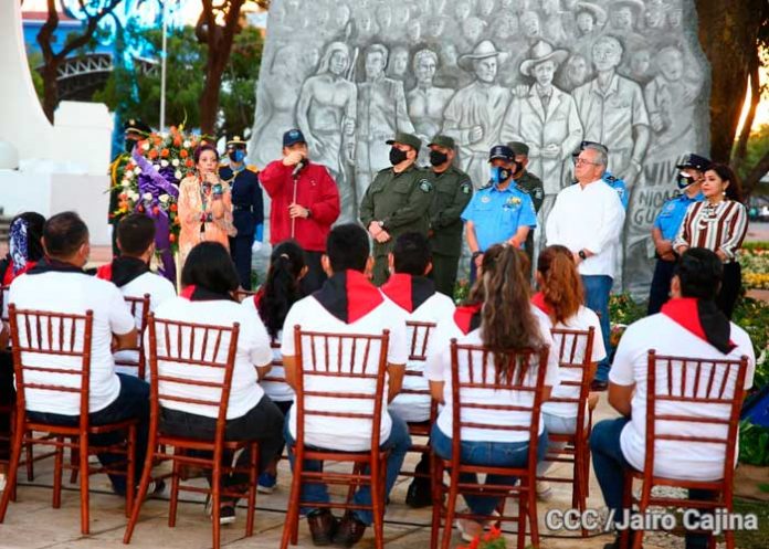 Acto central en honor al General Sandino, presidido por el Comandante Daniel Ortega
