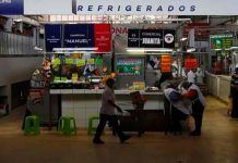 Perú retira restricciones de aforo por covid-19 para espacios cerrados Perú retira restricciones de aforo por covid-19 para espacios cerrados