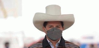 Presidente de Perú alerta sobre intentos golpistas contra su gobierno