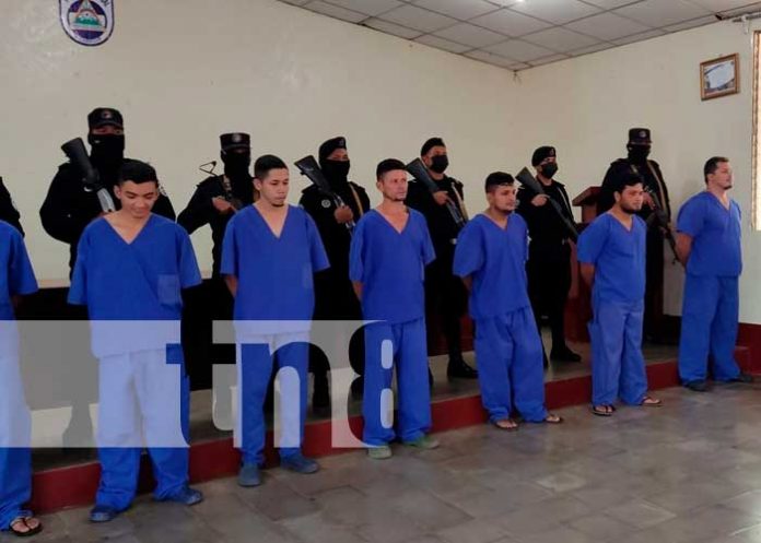 Supuestos delincuentes presos en Chontales