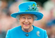 ¿Se lo comprarías a tu mascota? Reina Isabel lanza perfume para perros ¿Se lo comprarías a tu mascota? Reina Isabel lanza perfume para perros