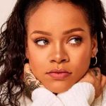 Aseguran que Rihanna está embarazada de gemelos