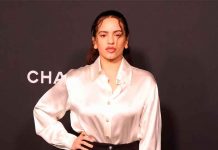 Rosalía estrena nuevo tema musical titulado «Chicken Teriyaki» Rosalía estrena nuevo tema musical titulado "Chicken Teriyaki"