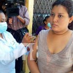 Ferias de salud gratuitas «florecen» en barrios de Managua Feria de salud en barrio Tierra Prometida, Managua
