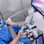 España realiza la primera cirugía con un nuevo robot ¿Te atreverías?