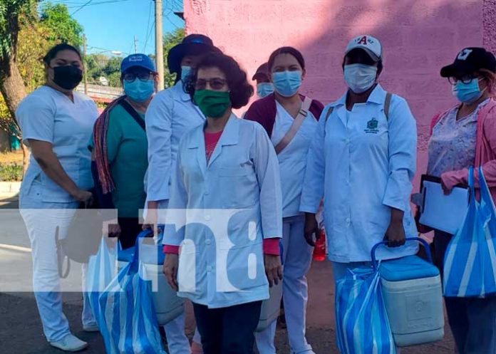 Jornada de vacunación en barrios de Managua