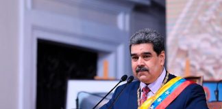 Venezuela respalda a Putin en la defensa de la paz de Rusia