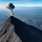 En Guatemala confirman que el volcán de Fuego entró en erupción En Guatemala confirma que el volcán de Fuego entró en erupción