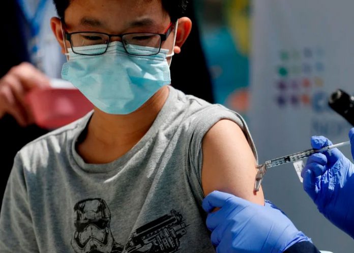 1 Pfizer comienza estudios finales de las píldoras antivirales para niños