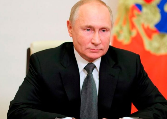 Rusia: Vladímir Putin asegura que economía rusa se adaptará ante las sanciones