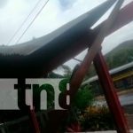 Fuerte Tornado con lluvia afecta una vivienda en La Palma, Juigalpa Fuerte Tornado con lluvia afecta una vivienda en La Palma, Juigalpa