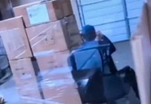 Se queja en Tiktok: Lo atrapan trabajando sentado y los despiden Se queja en Tiktok: Lo atrapan trabajando sentado y los despiden