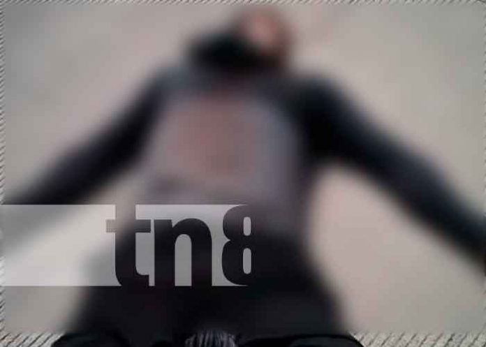 Encuentran el cuerpo sin vida de un hombre en Laguna de Perlas