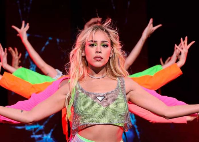 Danna Paola lanza cover de RBD junto a Moderatto