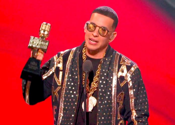 Daddy Yankee y las pistas que dio antes de anunciar su retiro de la música