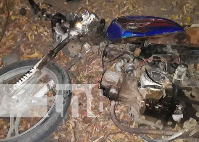 Motociclista grave luego de chocar contra un caballo en la Isla de Ometepe
