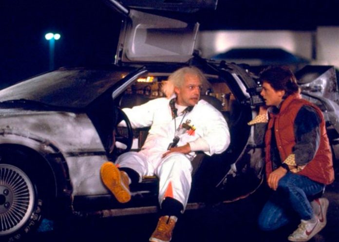 1 La compañía LEGO lanzará un nuevo set del DeLorean de