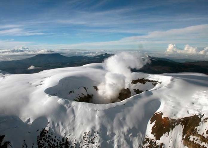 1 Alerta amarilla en Risaralda por actividad en volcán nevado del Ruiz